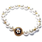 PULSEIRA PEROLAS CARAMUJO EM AÇO C/ BANHO DE OURO